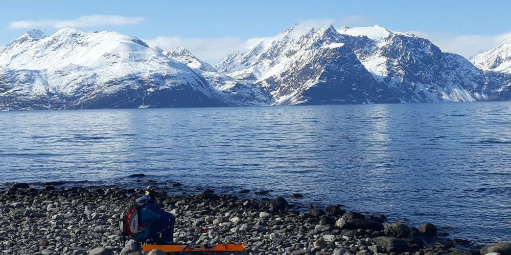 Lago en los Alpes noruegos