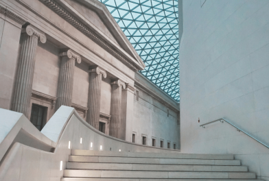 Recorridos privados por museos y espacios históricos