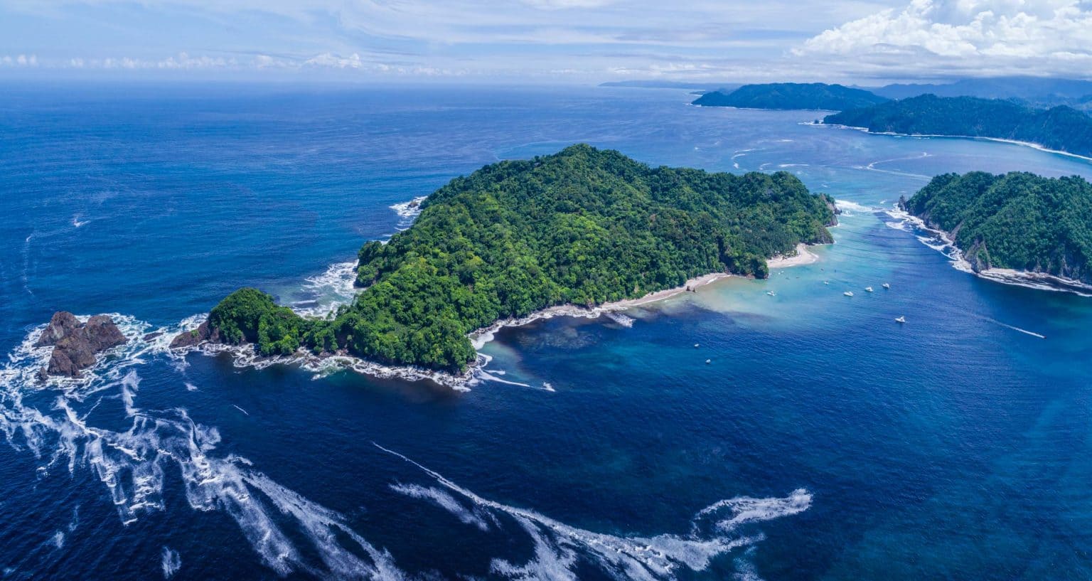 Vista aérea Isla Tortuga Costa Rica