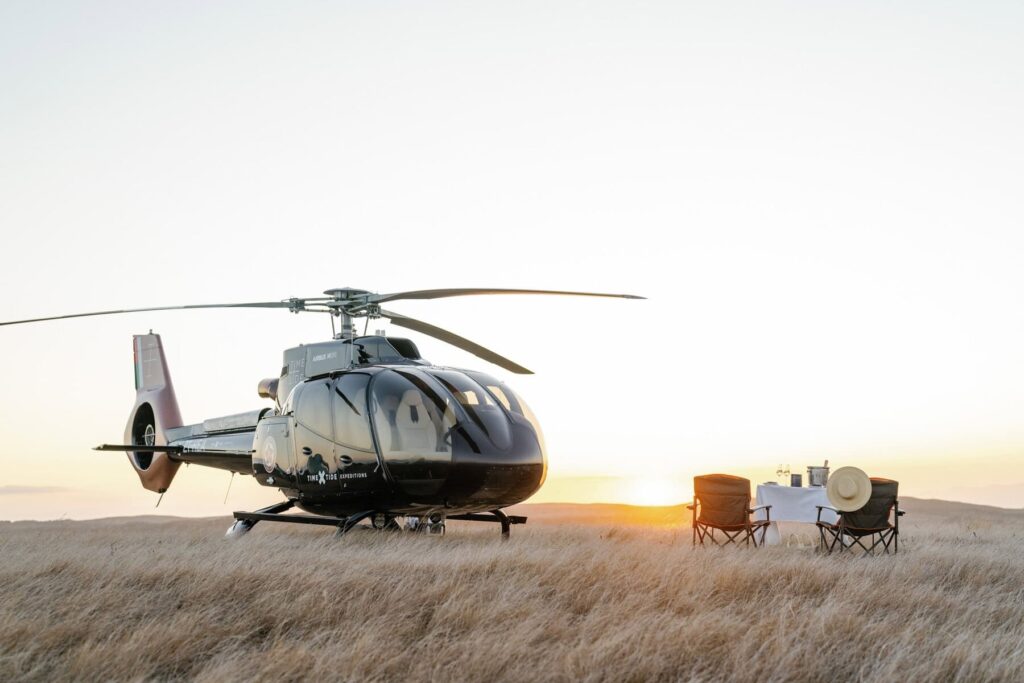 Miavana safari helicóptero Time + Tide