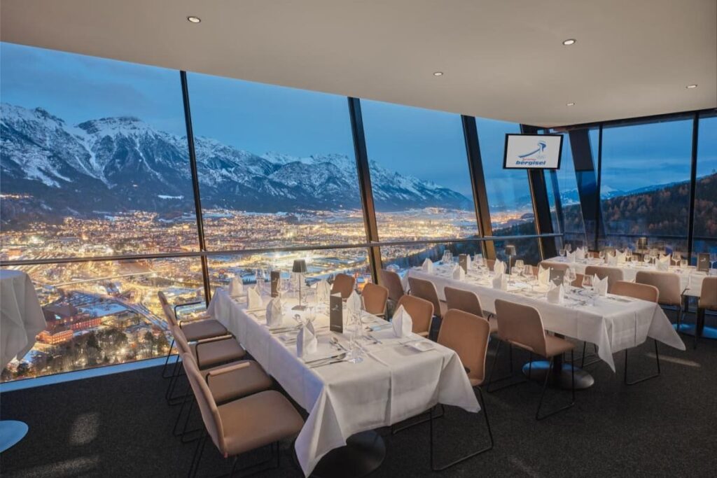 Restaurante Bergisel SKY Innsbruck - Julian Raggl