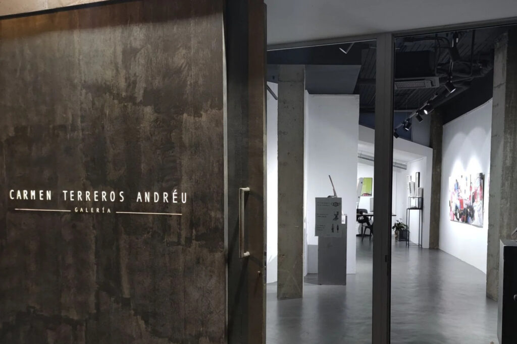 Fachada galería Carmen Terreros Aandreu