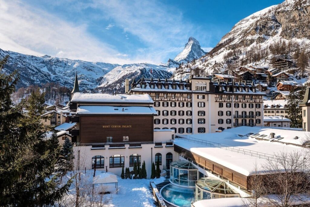 Hotel Mont Cervin Palace exterior