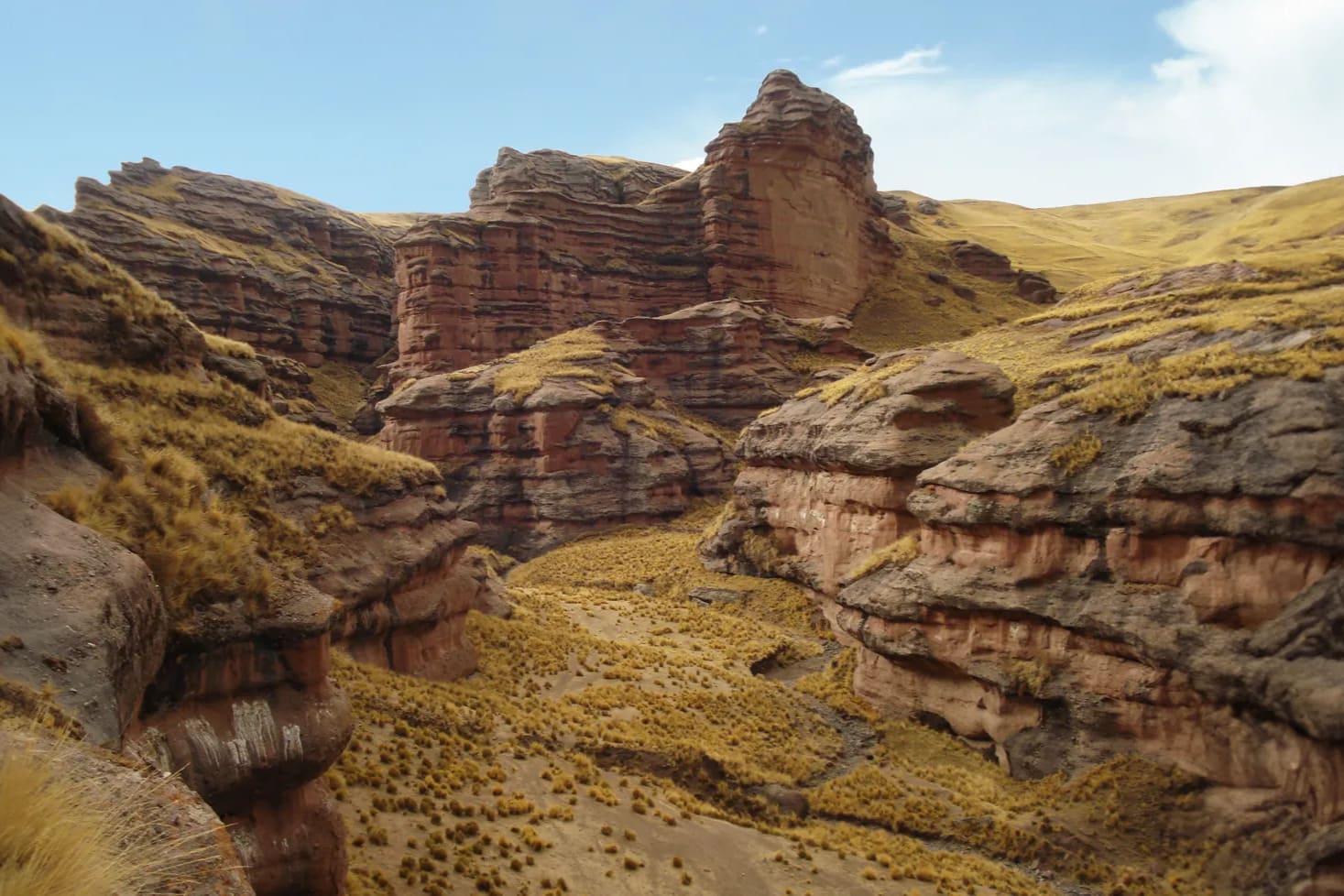 Viajar a América Tinajani en Perú