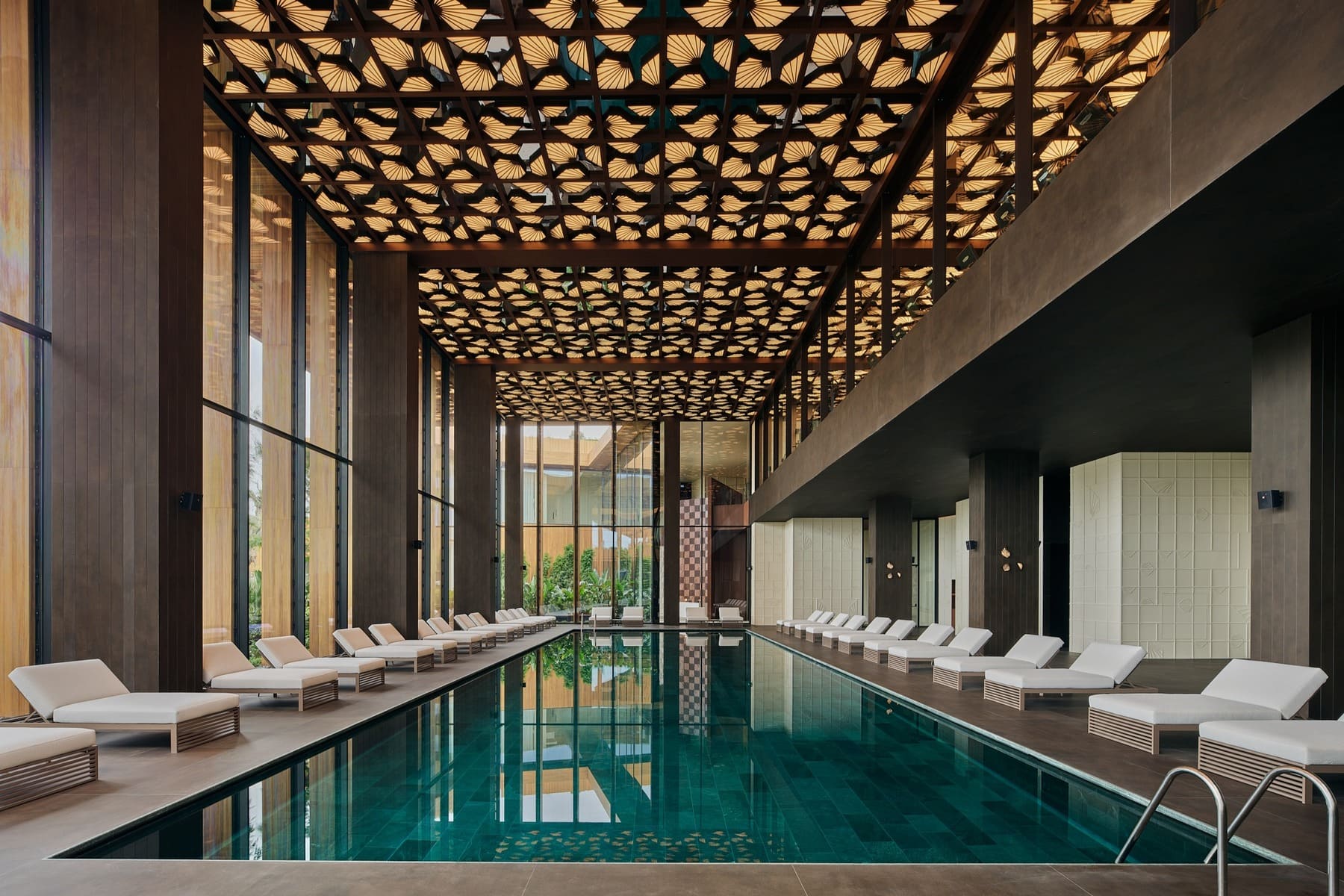 Maxx Royal Bodrum piscina interior